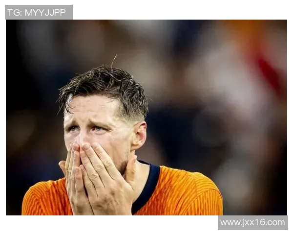 足球明星大佐的真实身份揭秘及其在足球界的影响力分析